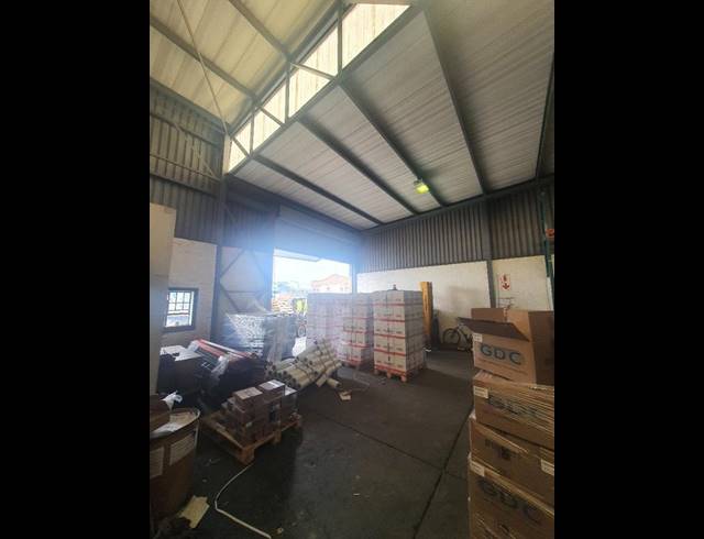 INDUSTRIAL PROPERTY TO RENT IN HENNOPSPARK